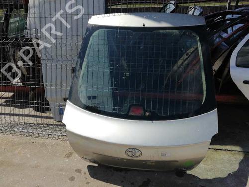 Tailgate TOYOTA AVENSIS Saloon (_T25_) 2.0 D-4D (CDT250_, CDT250R) | BP126943C6 