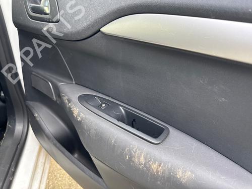 right-rear-window-switch-citroen-c4-ii-nc_-2009-32708548 main image