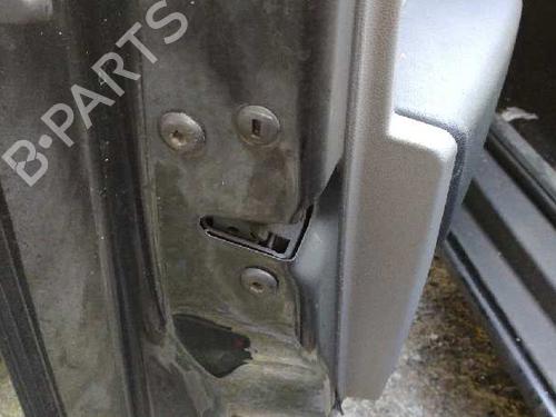 Front left lock SEAT TOLEDO IV (KG3) 1.2 TSI 5E1837015 |