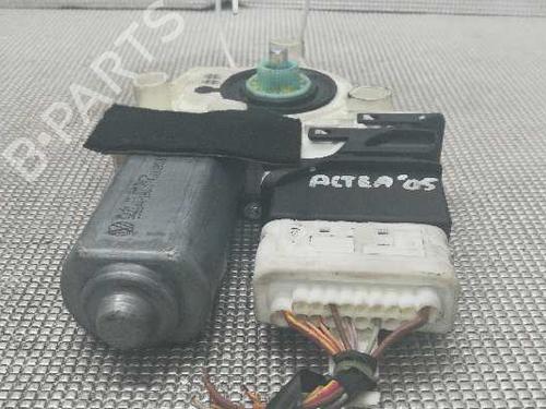 Right rear window motor SEAT ALTEA (5P1) | BP1506767E22