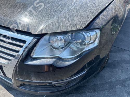 Used Left headlight VW PASSAT B6 (3C2) [2005-2010]  28210235