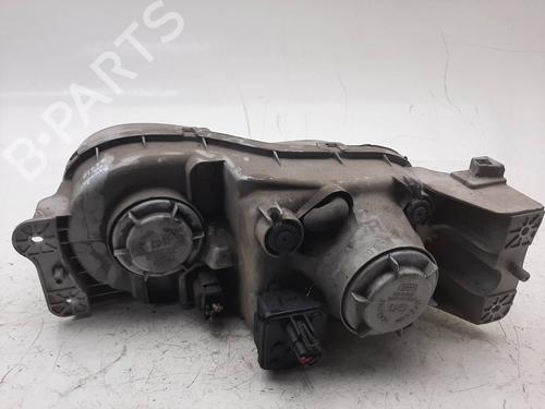 Right headlight HYUNDAI COUPE I (RD) 1.6 i 16V | BP9314878C29 