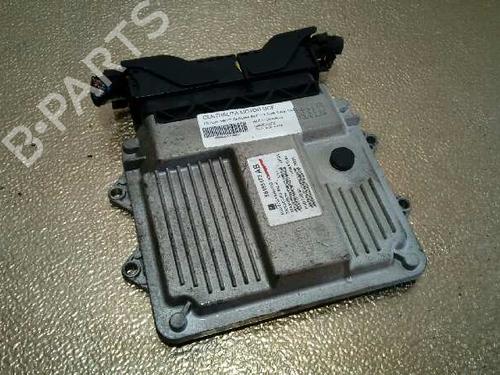 Used Engine control unit (ECU) SUZUKI SWIFT III (MZ, EZ) [2005-2025]  2962765