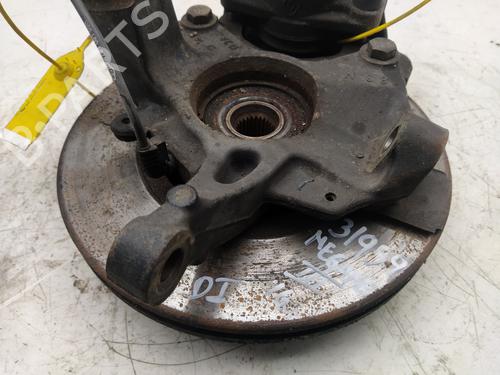 Used Left front steering knuckle RENAULT MEGANE III Grandtour (KZ0/1) [2008-2016]  17326250