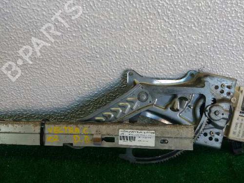 Alzavetro anteriore destra OPEL VECTRA C (Z02) 2.2 DTI 16V (F69) (125 hp) 321780