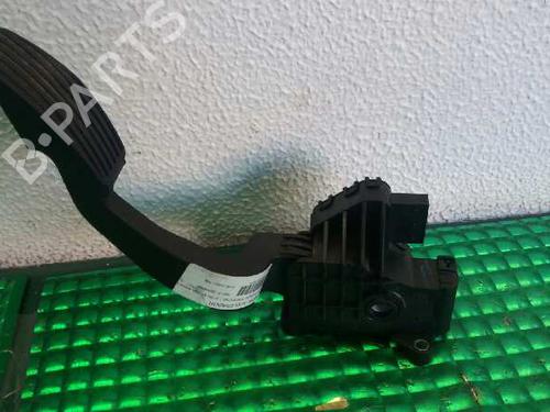 Used Pedal FIAT GRANDE PUNTO (199_) 1.3 D Multijet (75 hp) 1797939