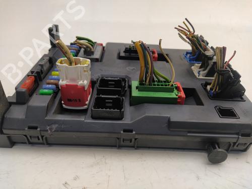 Fuse box CITROËN C3 Picasso (SH_)  | BP15393838E1 