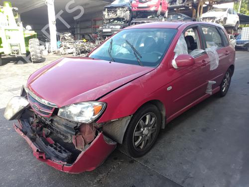 Brugte KIA CERATO I Saloon (LD)  1.6  4935263