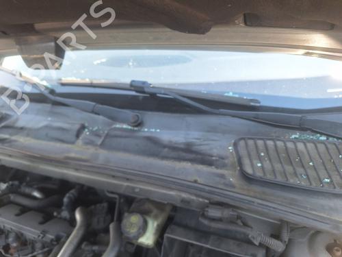 Used Front wiper motor FORD MONDEO IV (BA7) 2.0 TDCi (140 hp) 27804329