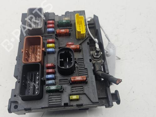 Fuse box CITROËN C4 Picasso I MPV (UD_) 2.0 HDi 138 | BP29937609E1