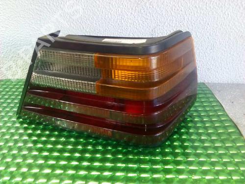 Used Right taillight MERCEDES-BENZ 124 Saloon (W124) 300 D (124.130) (113 hp) 133915