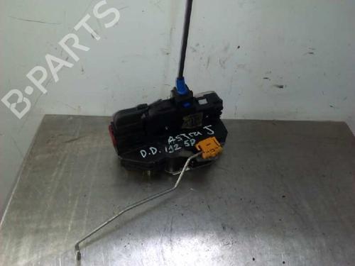 Used Front right lock OPEL ASTRA J Saloon 1.7 CDTI (69) (131 hp) 576658