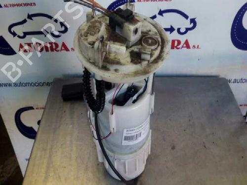 Used Fuel pump RENAULT MEGANE II (BM0/1_, CM0/1_) 1.4 16V (BM0B, CM0B) (98 hp) 2685971