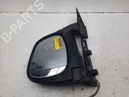 Used Left mirror HYUNDAI H-1 / STAREX Bus (A1) 2.5 CRDi (140 hp) 12252522