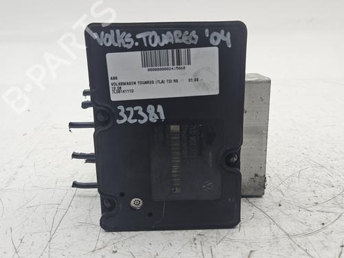 Used ABS pump VW TOUAREG (7LA, 7L6, 7L7) 2.5 R5 TDI (174 hp) 24034508