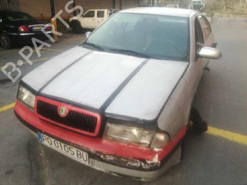 Pièces Détachées Usagées SKODA OCTAVIA I (1U2) 1.9 TDI (110 hp) 4374352