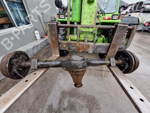 Used Rear axle MITSUBISHI L200 (K7_T, K6_T, K5_T) [1996-2011]  31885312