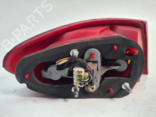 Right taillight ALFA ROMEO 147 (937_) 1.9 JTDM (937.AXD1A, 937.AXV1A, 937.BXB1A) | BP6048823C35 