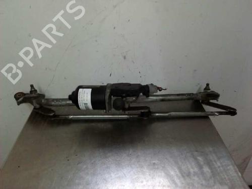 Used Front wiper motor TOYOTA AVENSIS Saloon (_T25_) 2.0 D-4D (CDT250_, CDT250R) (116 hp) 1333262