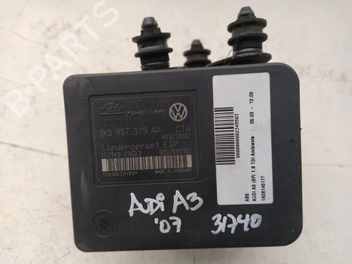 Used ABS pump AUDI A3 (8P1) 1.9 TDI (105 hp) 18116487