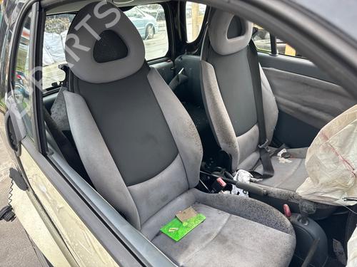 Used Right front seat SMART CITY-COUPE (450) 0.6 (S1CLA1, 450.341) (55 hp) 32234716