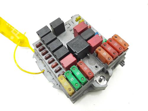 Fuse box FIAT BRAVO II (198_) 1.9 D Multijet (198AXB1A) | BP8367796E1 