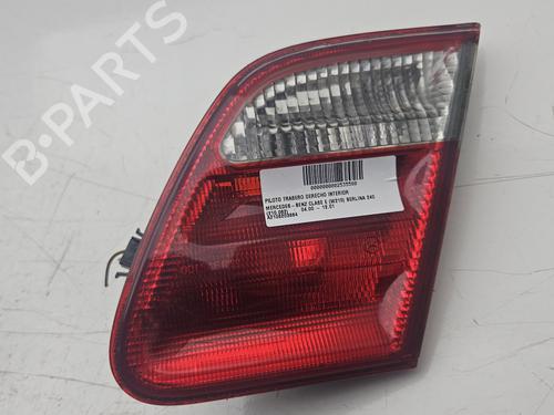 Used Right tailgate light MERCEDES-BENZ E-CLASS (W210) E 240 (210.062) (170 hp) 24638009