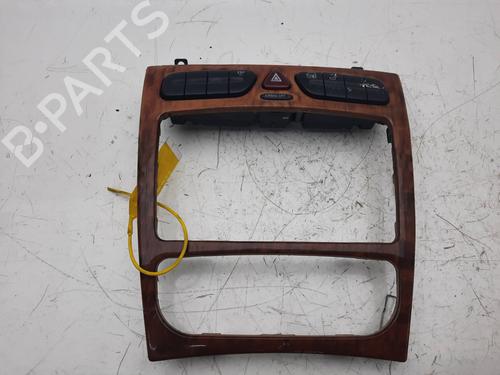 Used Warning switch MERCEDES-BENZ C-CLASS (W203) C 220 CDI (203.006, 203.008) (143 hp) 6973239