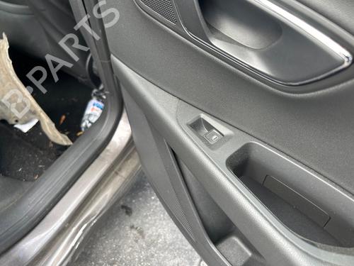 Used Right rear window switch SEAT LEON (5F1) [2012-2021]  27604076