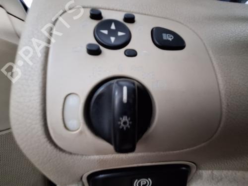 Used Headlight switch Headlight switch 37703108 37703108