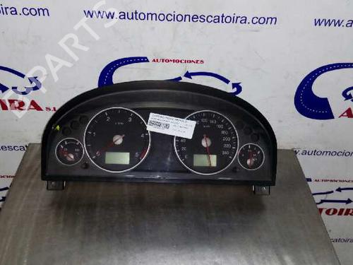 Used Instrument cluster FORD MONDEO III (B5Y) [2000-2007]  210324