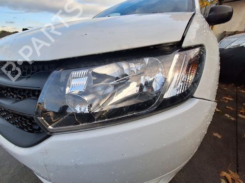 Used Left headlight DACIA SANDERO II [2012-2025]  30175535