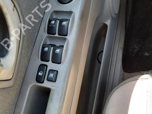 Used Left front window switch KIA SORENTO I (JC) [2002-2011]  25132309