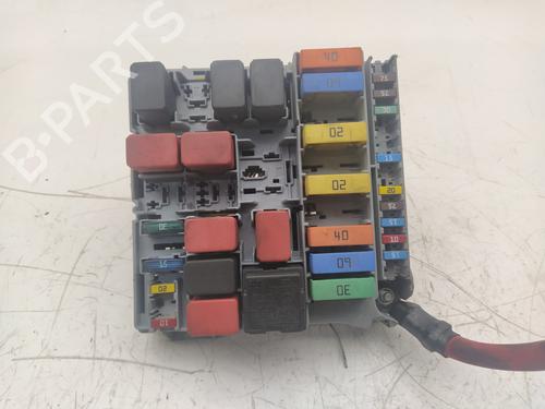 Used Fuse box FIAT FIORINO Box Body/MPV (225_) 1.3 D Multijet (225BXD1A, 225BXB1A, 225BXB11) (75 hp) 17795176
