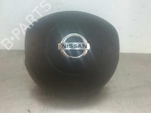 Used Driver airbag NISSAN MICRA III (K12) 1.4 16V (88 hp) 577140