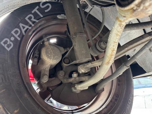 left-front-brake-caliper-mercedes-benz-c-class-w203-2000-2001-2002-2003-2004-2005-2006-2007-32234613 main image