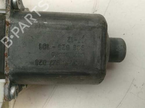 Front right window mechanism BMW 1 (E87) 118 d | BP540715C23 