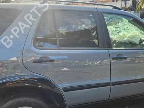 Used Right rear door MERCEDES-BENZ M-CLASS (W163) [1998-2005]  29311350