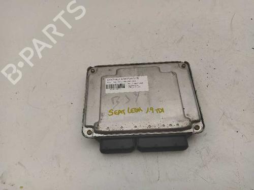 Used Engine control unit (ECU) SEAT LEON (1M1) 1.9 TDI (90 hp) 4789585