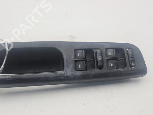 Used Left front window switch SKODA OCTAVIA I (1U2) [1996-2010]  28320153