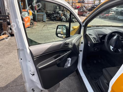 forra-frente-esquerda-ford-transit-connect-mpv-2013-32708615 main image