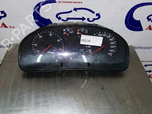 Used Instrument cluster VW PASSAT B5 (3B2) 1.9 TDI (115 hp) 210252