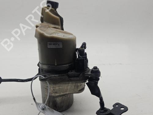 Used Steering pump FORD FIESTA V (JH_, JD_) 1.6 TDCi (90 hp) 28440814