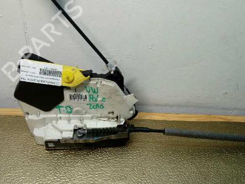 Used Rear right lock VW POLO V (6R1, 6C1) 1.2 (70 hp) 820170