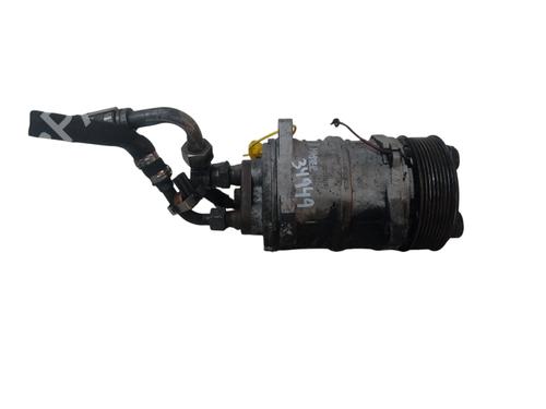 AC-Kompressor AC-Kompressor RENAULT MASTER II Van (FD) 2.5 dCi (FD01, FD02, FD21, FD22, FD31, FD32, FD3Y, FD71,... (120 hp) 35905535 35905535