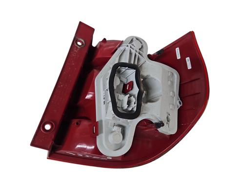Used Left taillight Left taillight SKODA YETI (5L) 1.2 TSI (105 hp) 25132210 25132210