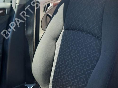 Used Right front seat MERCEDES-BENZ C-CLASS (W203) [2000-2007]  25438008