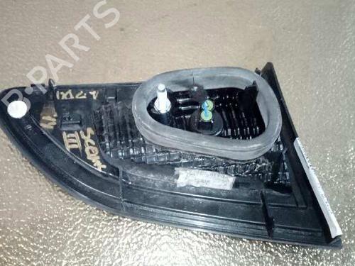 Right taillight RENAULT SCÉNIC III (JZ0/1_)  | BP543201C35 