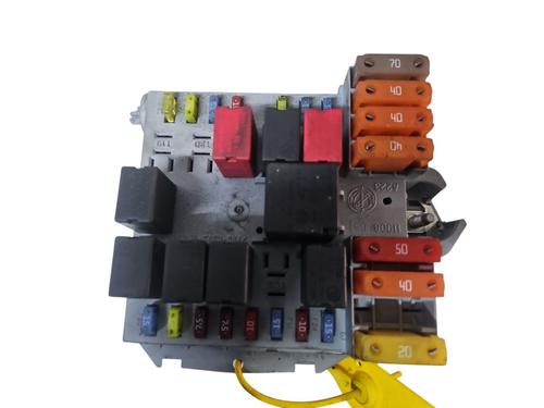 Fuse box ALFA ROMEO 159 (939_) 1.9 JTDM 16V (939AXC1B, 939AXC12) | BP37026822E1 - Image 2