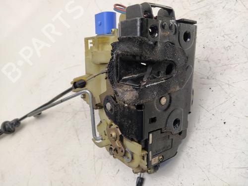 Used Front left lock VW POLO (9N_, 9A_) 1.4 TDI (75 hp) 15644333